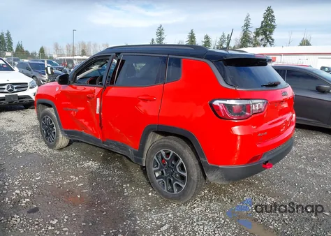 2018 Jeep Compass Trailhawk 4X4 from USA, damaged, VIN 3C4NJDDB6JT484072